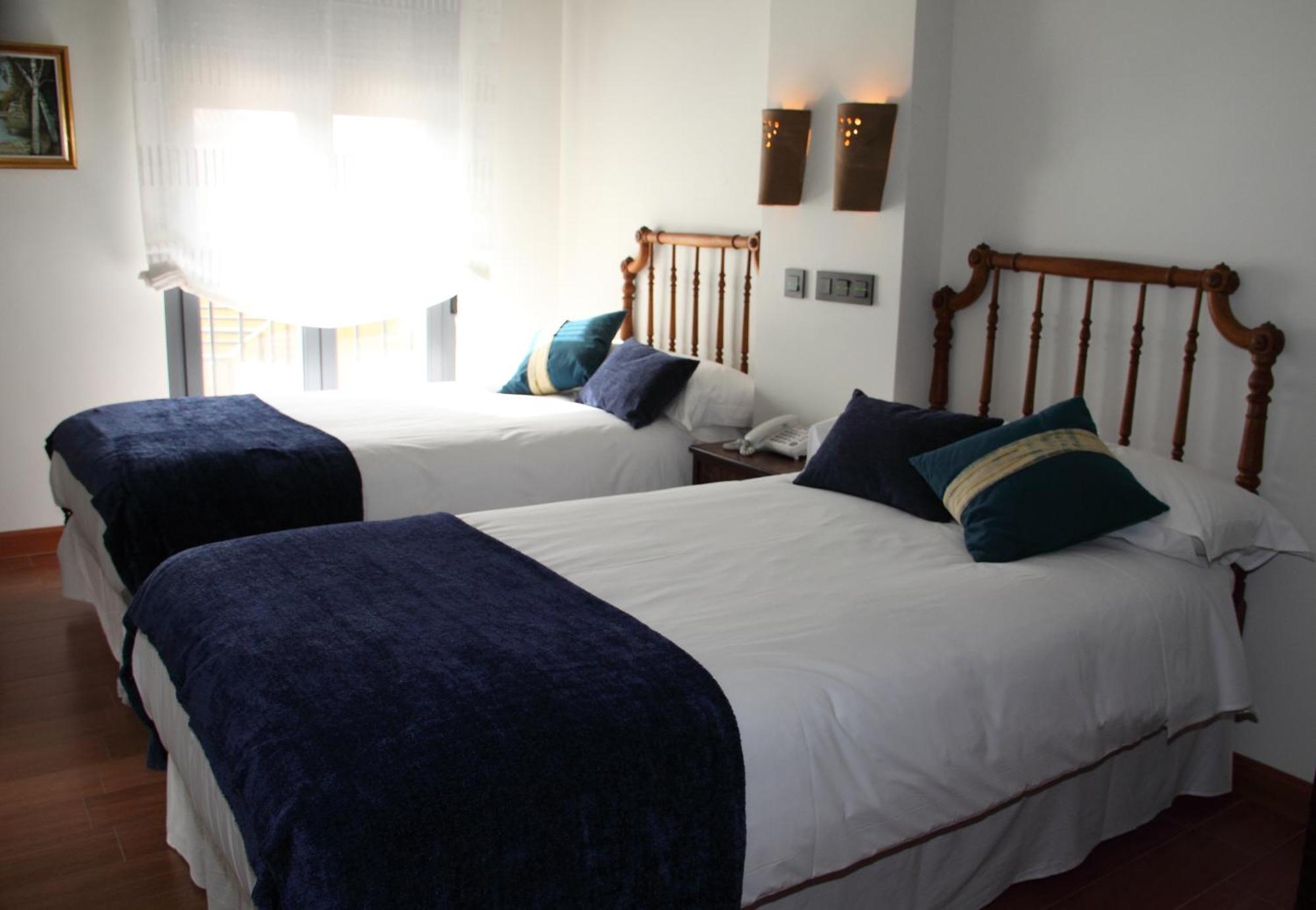 Concejo Hospederia Hotel Valoria la Buena Ngoại thất bức ảnh