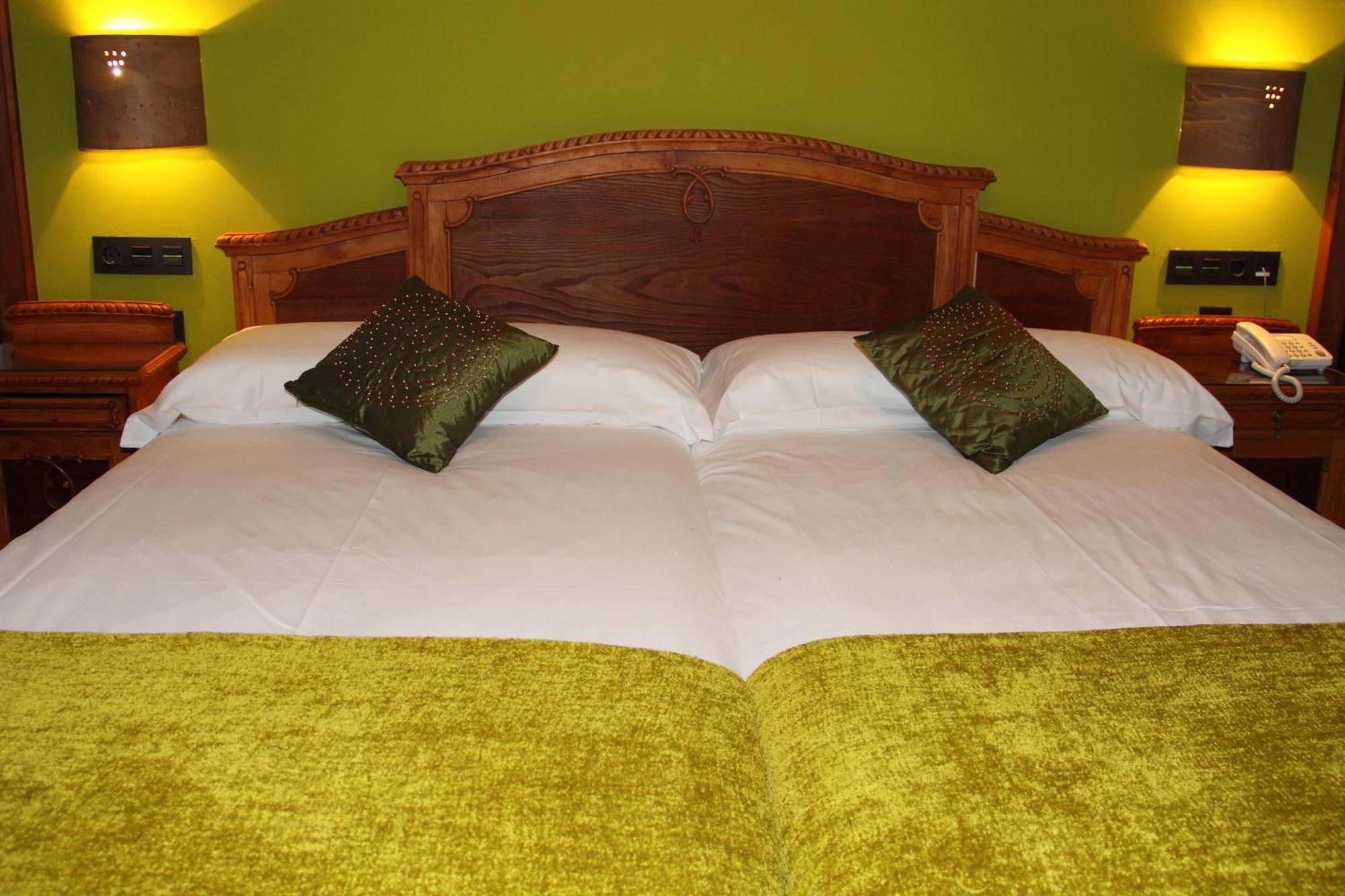 Concejo Hospederia Hotel Valoria la Buena Phòng bức ảnh