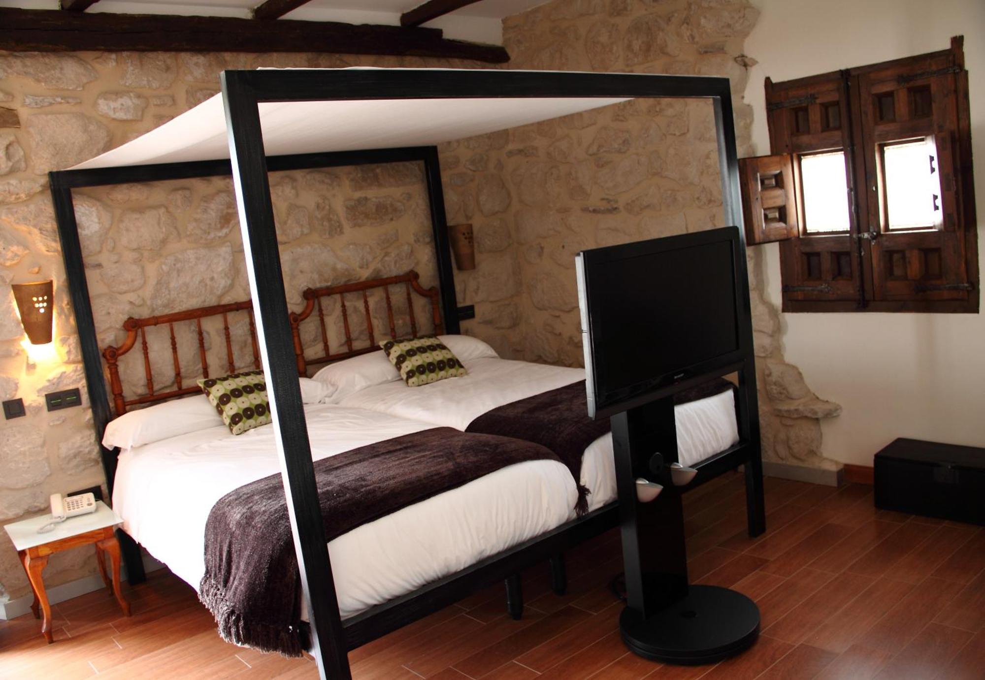 Concejo Hospederia Hotel Valoria la Buena Phòng bức ảnh