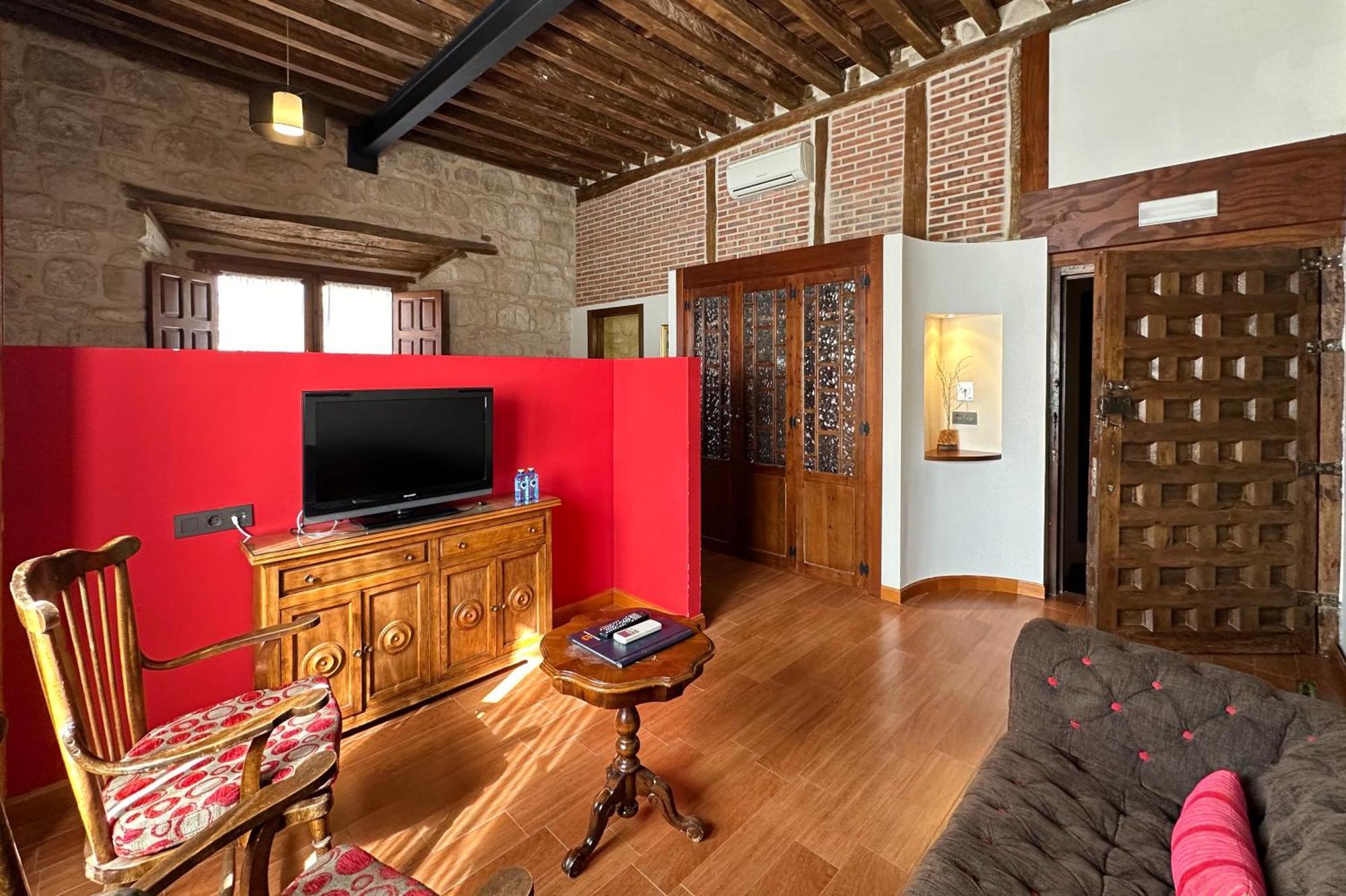 Concejo Hospederia Hotel Valoria la Buena Ngoại thất bức ảnh
