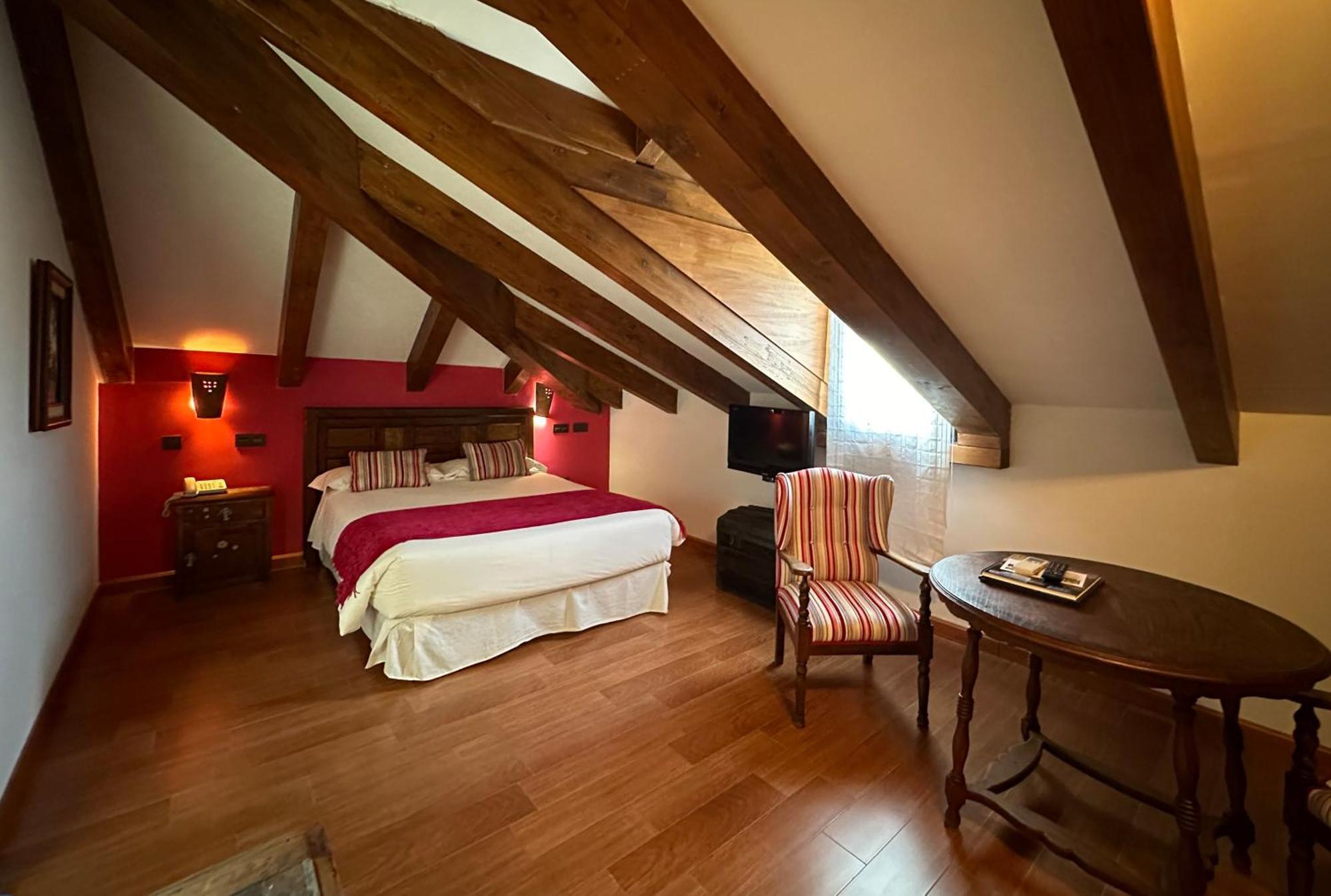 Concejo Hospederia Hotel Valoria la Buena Ngoại thất bức ảnh