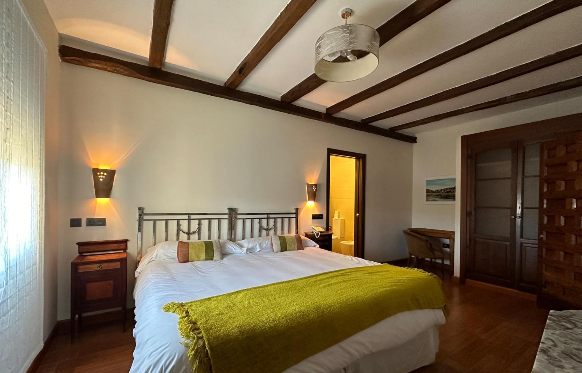 Concejo Hospederia Hotel Valoria la Buena Ngoại thất bức ảnh